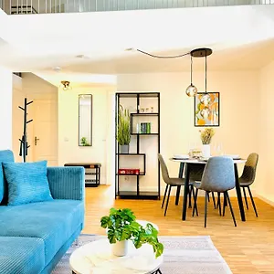 Aparthotel E&k Living - Design - Netflix - Audi - In Village - Free Parking, Ingolstadt