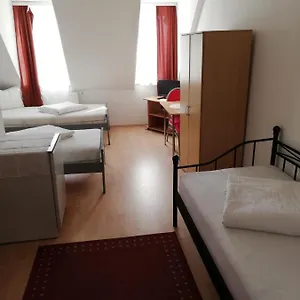 Bed & Breakfast Feldschloessl, Ingolstadt